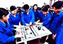 វៀតណាមនឹងរៀបចំសន្និសីទដំបន់ស្ដីពីការបណ្ដុះបណ្ដាលវិជ្ជាជីវៈ។